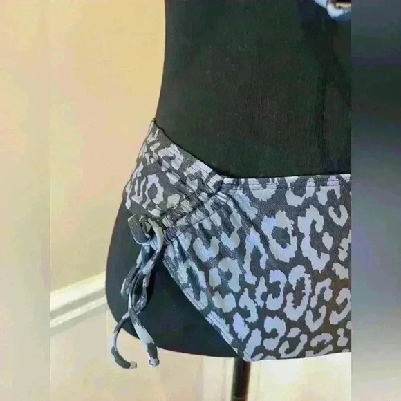 Dippin’ Daisy’s Britney Top & Angel Bottom - Picture 7 of 13